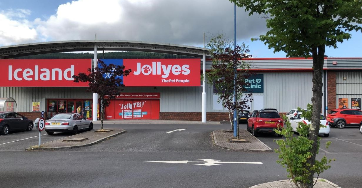 Jollyes Unveils New Flagship Store in Merthyr Tydfil, Wales