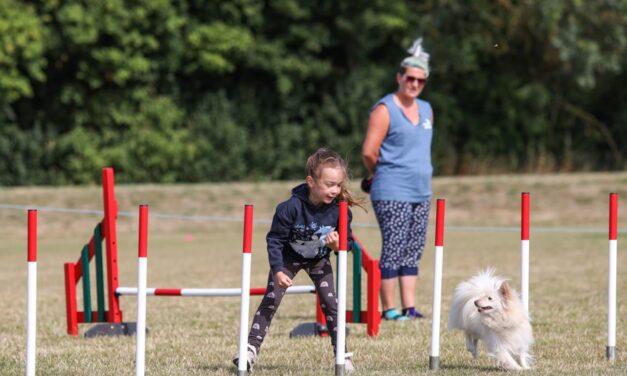 Kennel Club Youngsters and Their Dogs Returning to Rutland